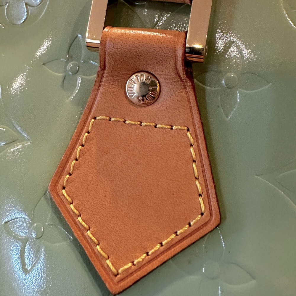 Louis Vuitton RARE Vintage Retro Luxury Minimalist Authentic Vernis Houston Bag - Picture 8 of 17